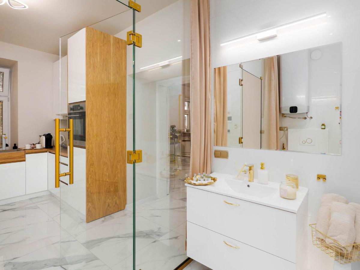 Gold Aleja Nmp 8 - Free Parking *