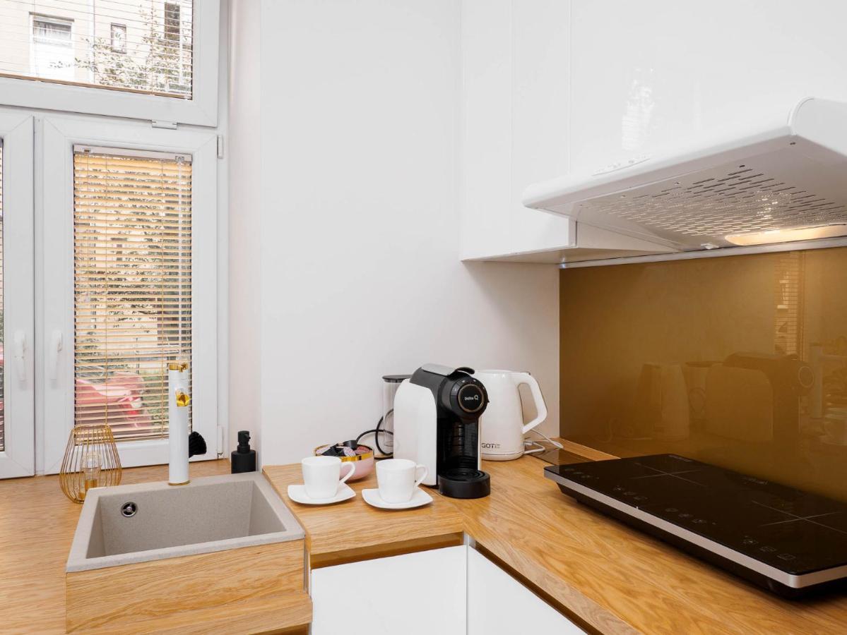 Apartment Gold Aleja Nmp 8 - Free Parking Czestochowa