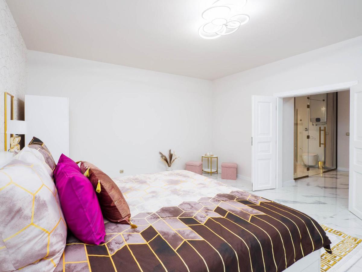 Apartment Gold Aleja Nmp 8 - Free Parking *