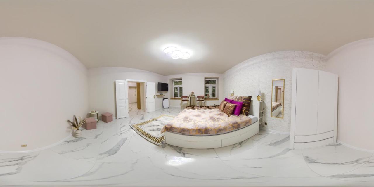 Gold Aleja Nmp 8 - Free Parking Apartment